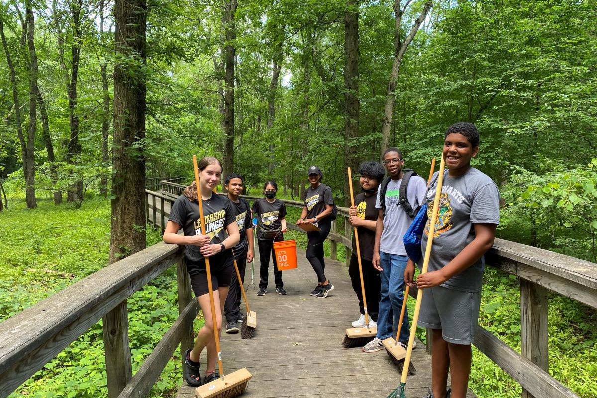 East Hartford High School Martin to Elm Trail Clean Up East Hartford High School Martin to Elm Trail Clean Up
