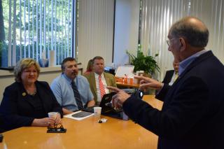 Mayor Leclerc meeting with DXC Technology