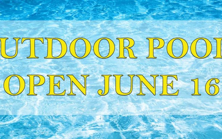 outdoor pools open 