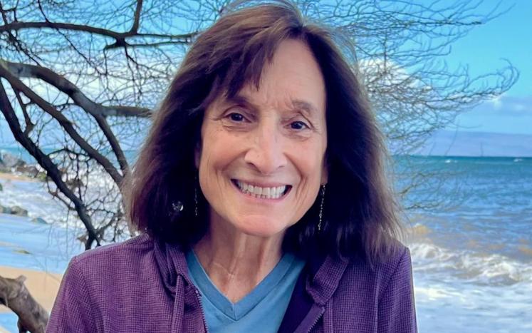 Photo of Elizabeth Thomas, Poet Laureate